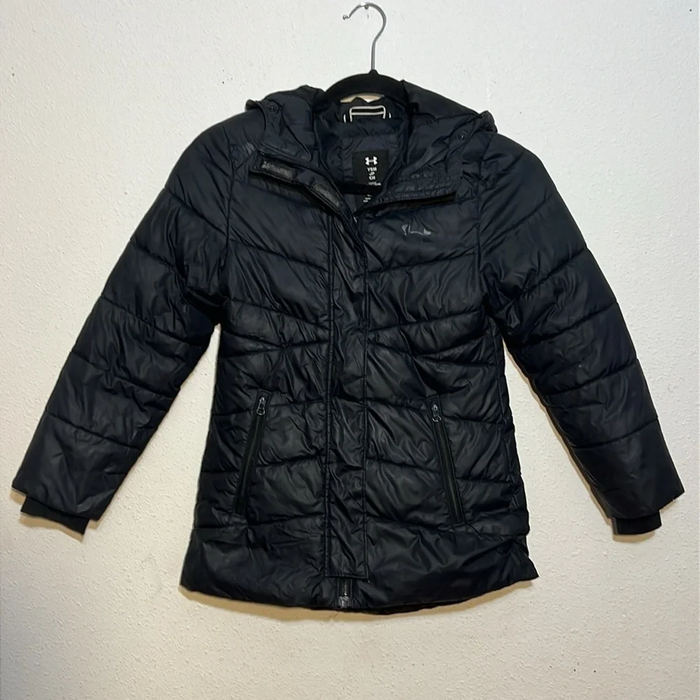 Under Armour Kids Black Puffer Winter Hooded Jacket Size  youth small